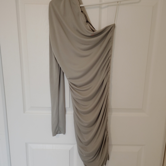 NWT Zara Women's One-Shoulder Ruched Dress - Gray - Picture 5 of 7